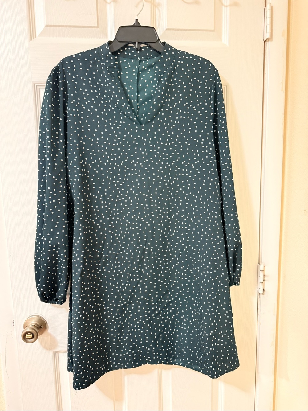 Long Sleeve Emerald Green Polka Dot Shift Dress
